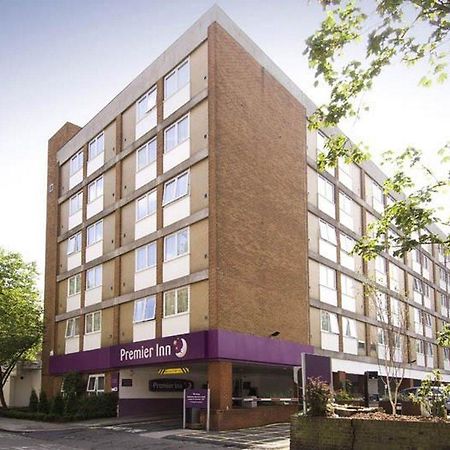 Premier Inn London Hampstead Exterior foto