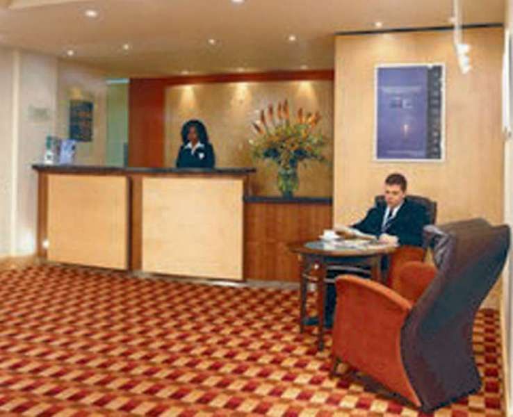 Premier Inn London Hampstead Interior foto
