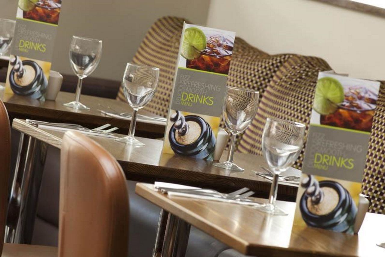 Premier Inn London Hampstead Exterior foto